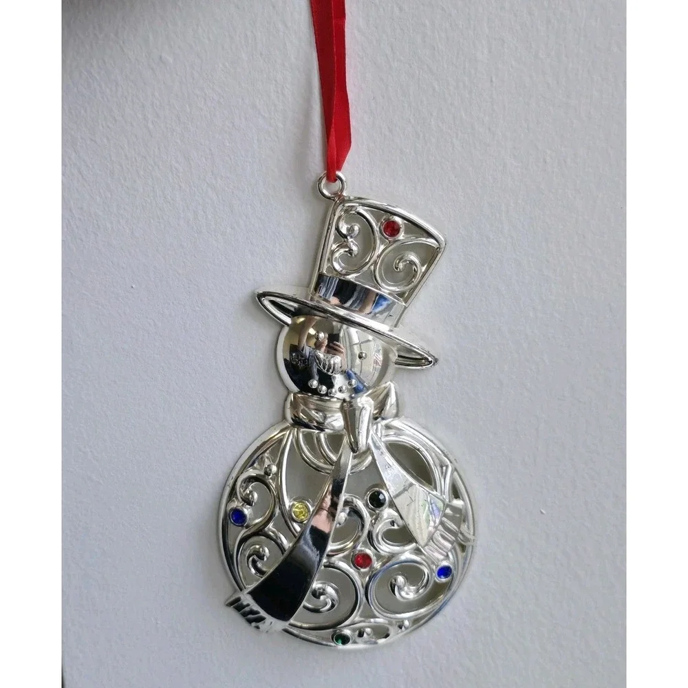 Lenox sparkle scroll